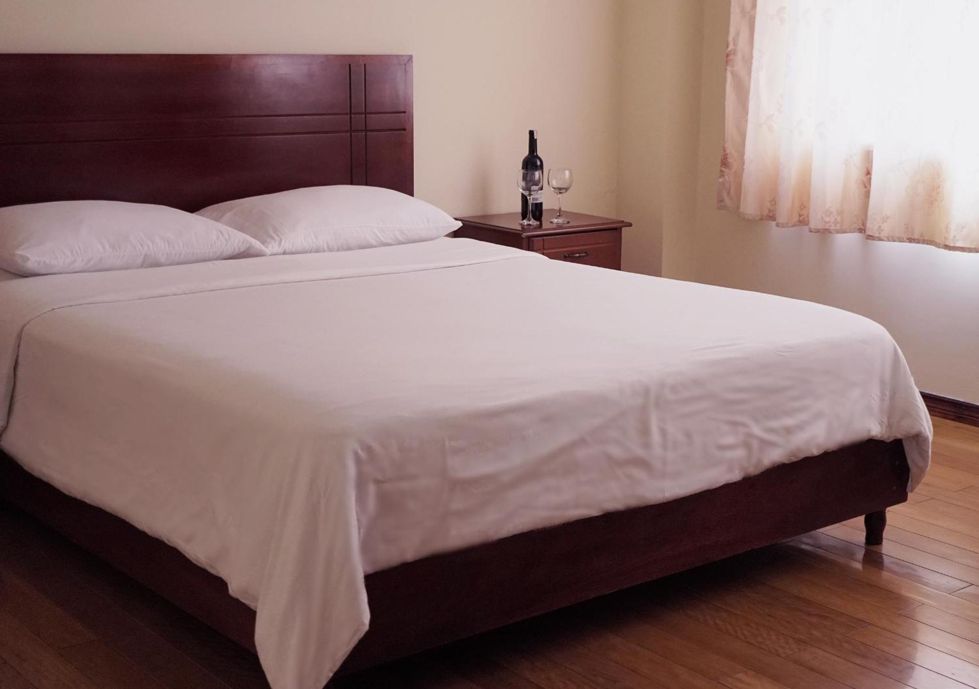 Hotel Lottus Quito Rum bild