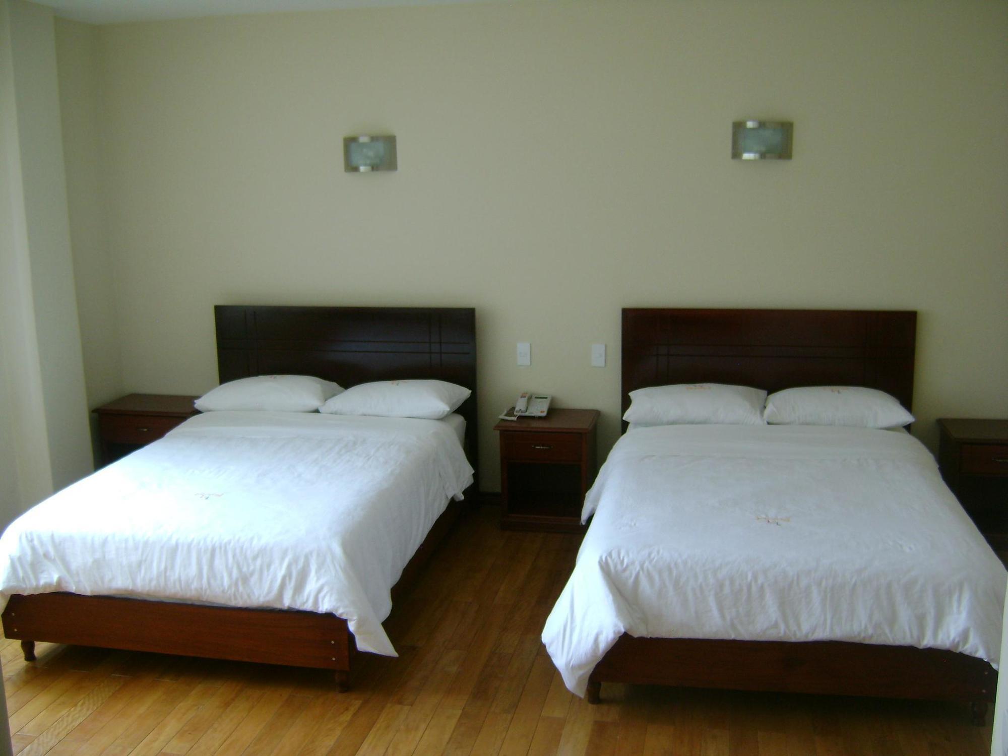 Hotel Lottus Quito Exteriör bild